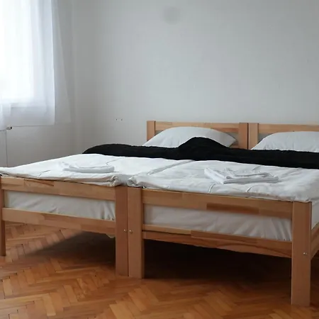 Holiday home Apartman Sarajevo *